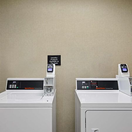 Hampton Inn Селма Екстериор снимка