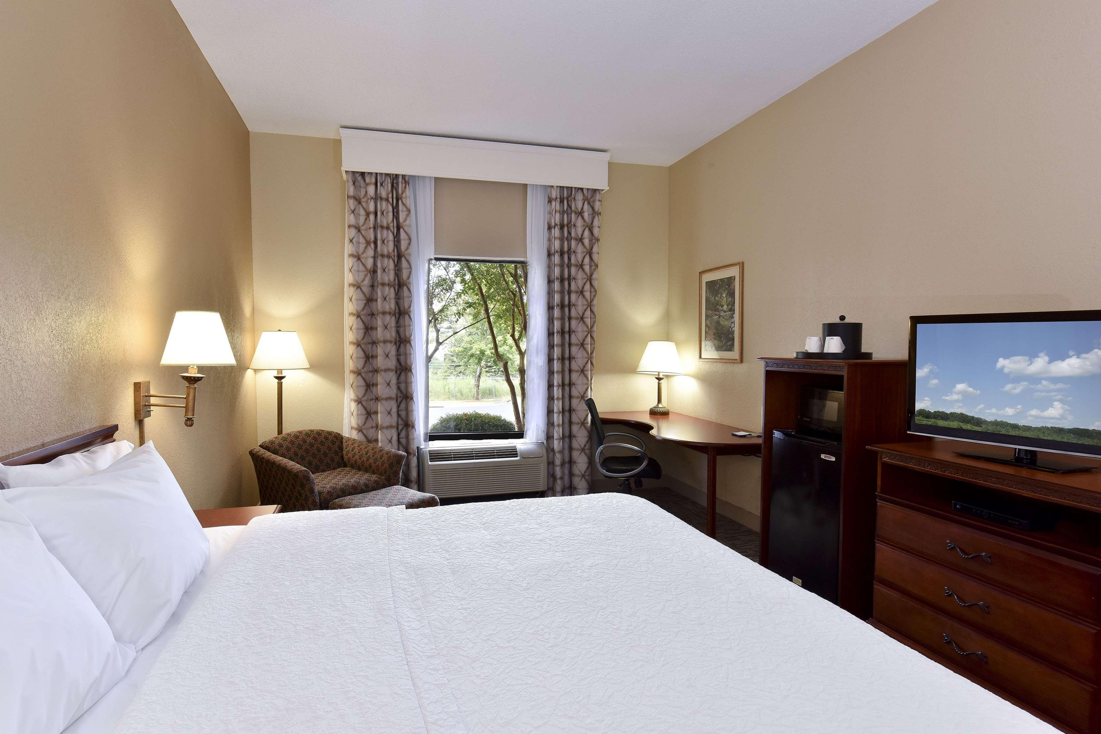 Hampton Inn Селма Екстериор снимка