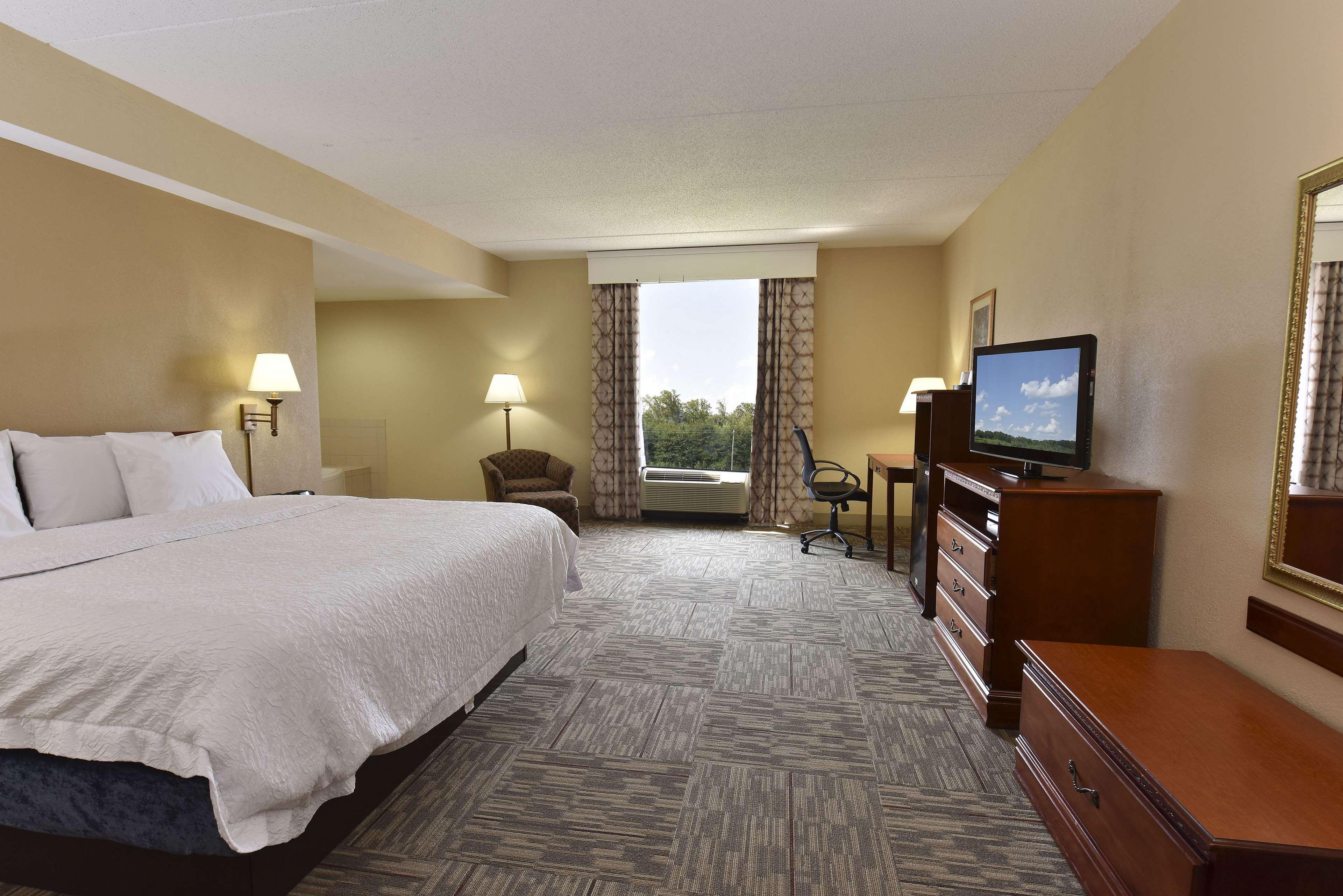 Hampton Inn Селма Екстериор снимка